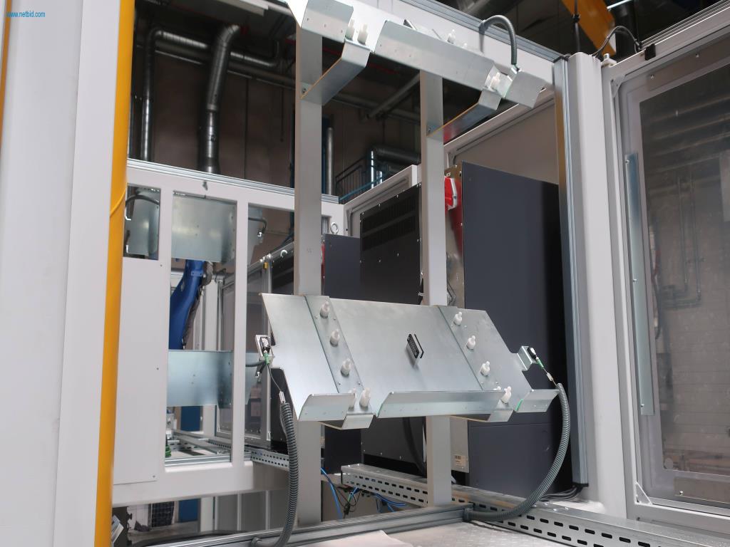 Máquinas para processamento mecânico, ensaio, limpeza e manuseamento de peças de alumínio fundido sob pressão-23