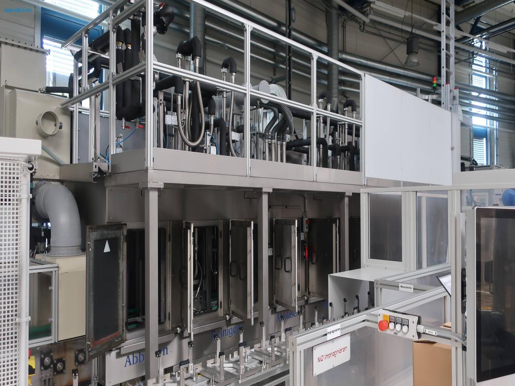 Máquinas para processamento mecânico, ensaio, limpeza e manuseamento de peças de alumínio fundido sob pressão-28