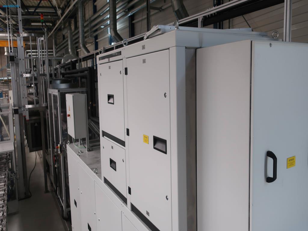 Máquinas para processamento mecânico, ensaio, limpeza e manuseamento de peças de alumínio fundido sob pressão-31