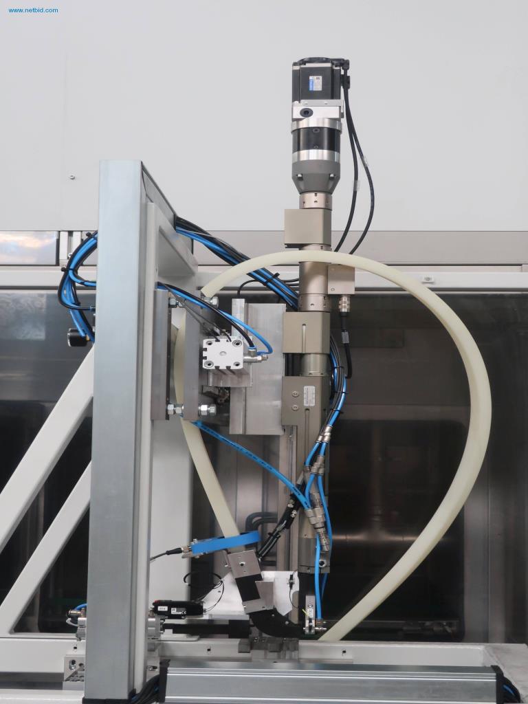 Máquinas para processamento mecânico, ensaio, limpeza e manuseamento de peças de alumínio fundido sob pressão-11