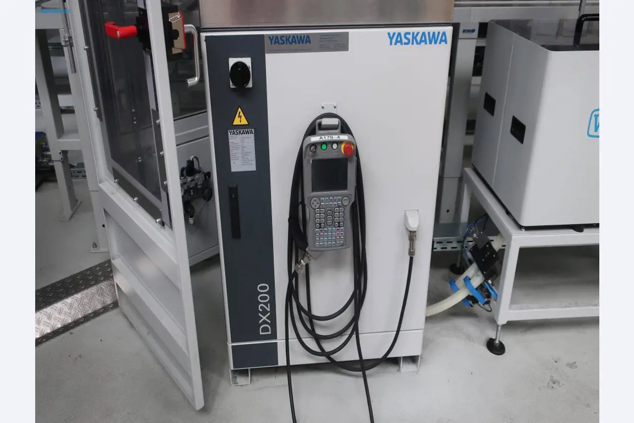 Máquinas para processamento mecânico, ensaio, limpeza e manuseamento de peças de alumínio fundido sob pressão-7