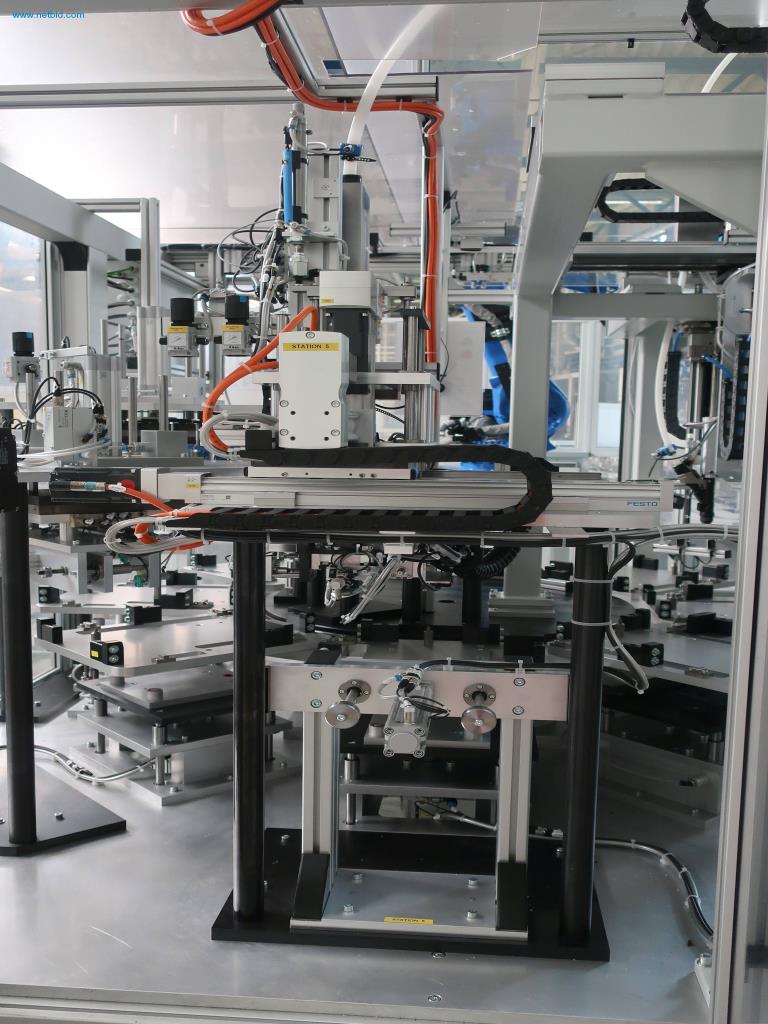 Máquinas para processamento mecânico, ensaio, limpeza e manuseamento de peças de alumínio fundido sob pressão-11