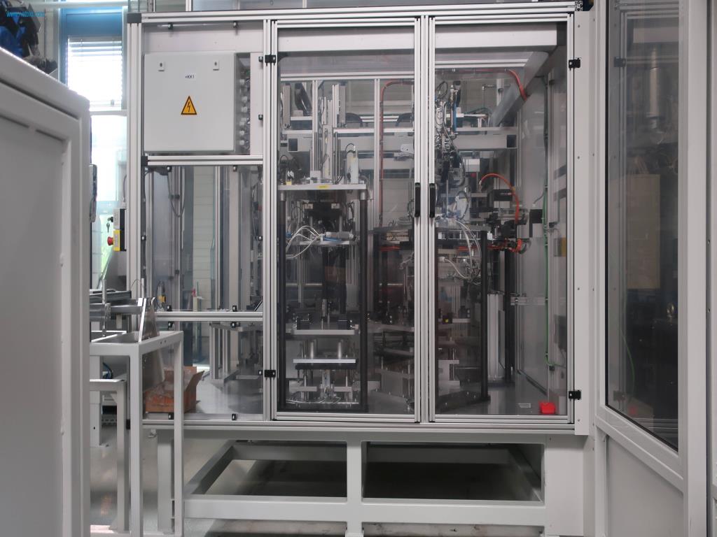 Máquinas para processamento mecânico, ensaio, limpeza e manuseamento de peças de alumínio fundido sob pressão-9