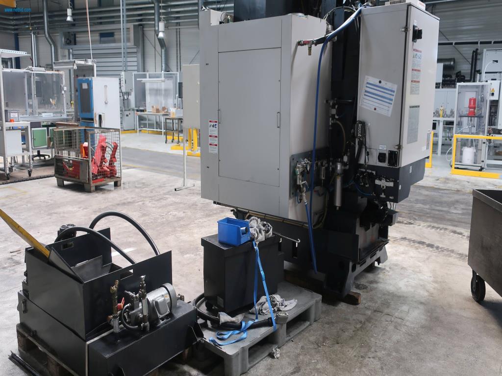 Machines pour l'usinage mécanique, le contrôle, le nettoyage et la manutention de pièces en aluminium coulé sous pression-4