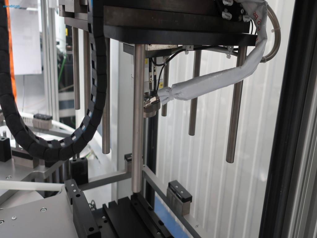 Máquinas para processamento mecânico, ensaio, limpeza e manuseamento de peças de alumínio fundido sob pressão-10