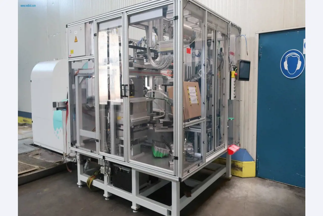 Máquinas para processamento mecânico, ensaio, limpeza e manuseamento de peças de alumínio fundido sob pressão-1