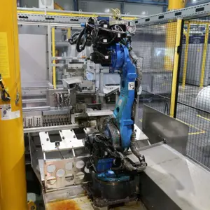 Knikarmrobot (62413) - Toekenning onder voorbehoud Yaskawa MH50 YR-MH00050-B00