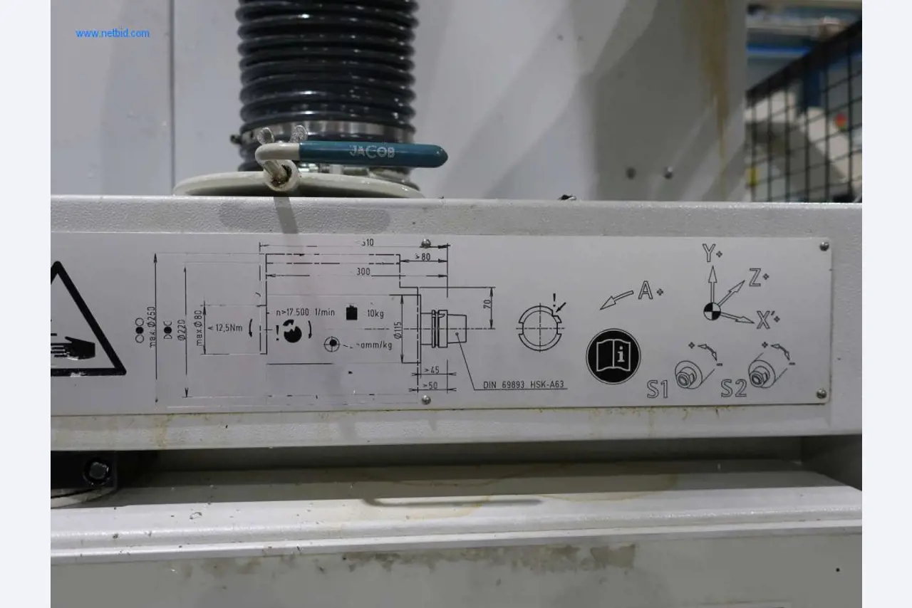 Máquinas para processamento mecânico, ensaio, limpeza e manuseamento de peças de alumínio fundido sob pressão-12