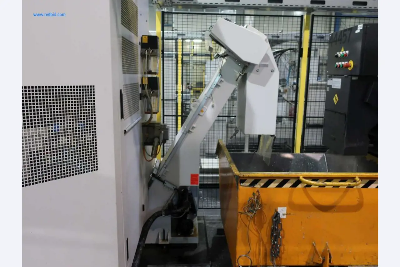 Máquinas para processamento mecânico, ensaio, limpeza e manuseamento de peças de alumínio fundido sob pressão-14