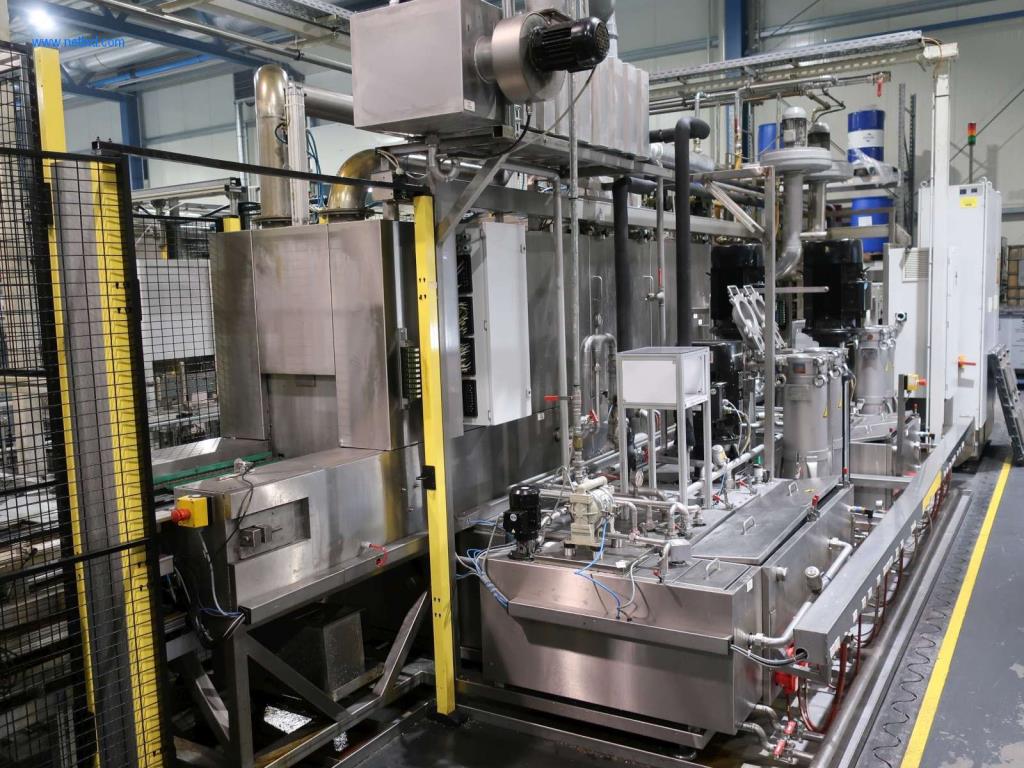 Máquinas para processamento mecânico, ensaio, limpeza e manuseamento de peças de alumínio fundido sob pressão-4