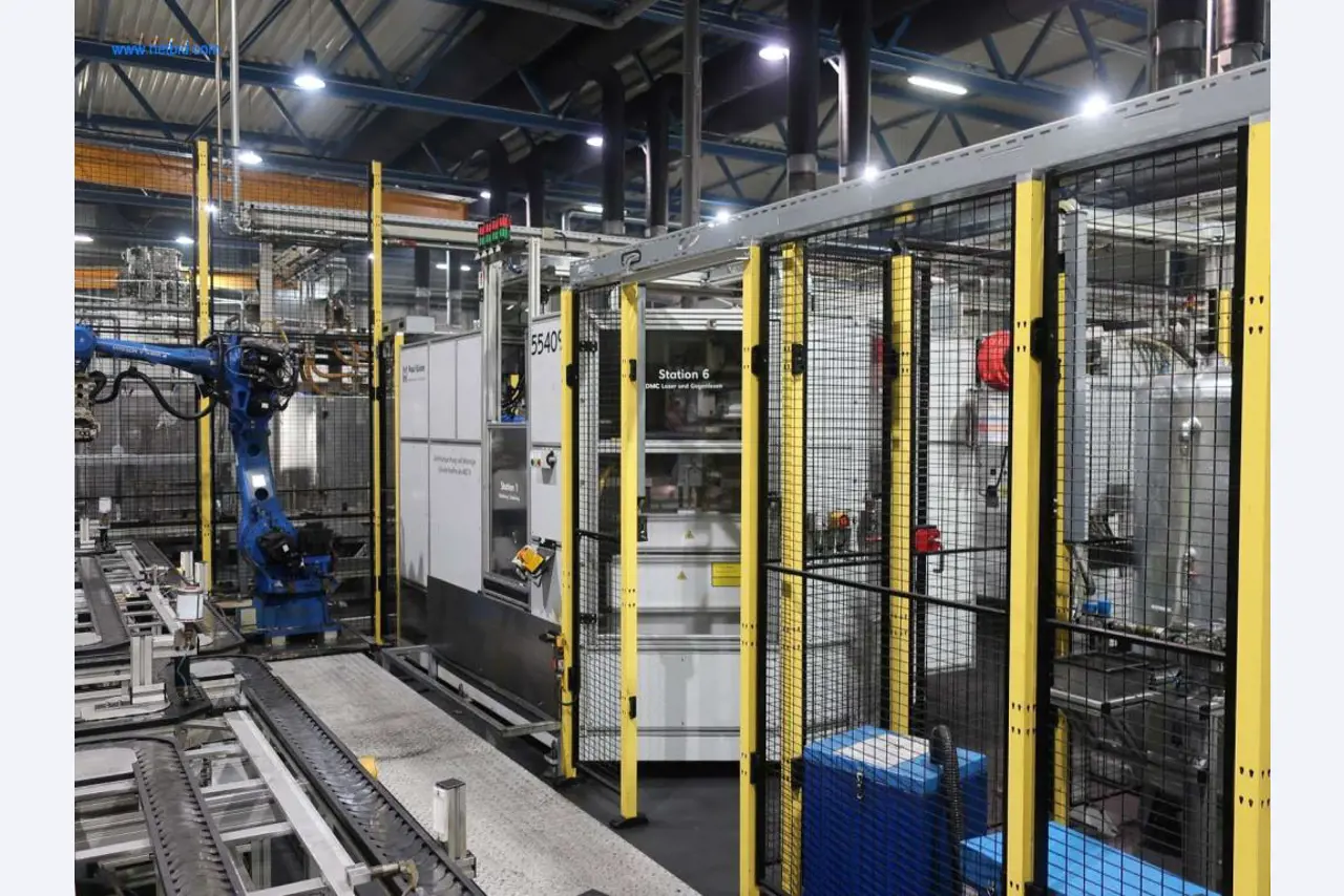 Máquinas para processamento mecânico, ensaio, limpeza e manuseamento de peças de alumínio fundido sob pressão-1