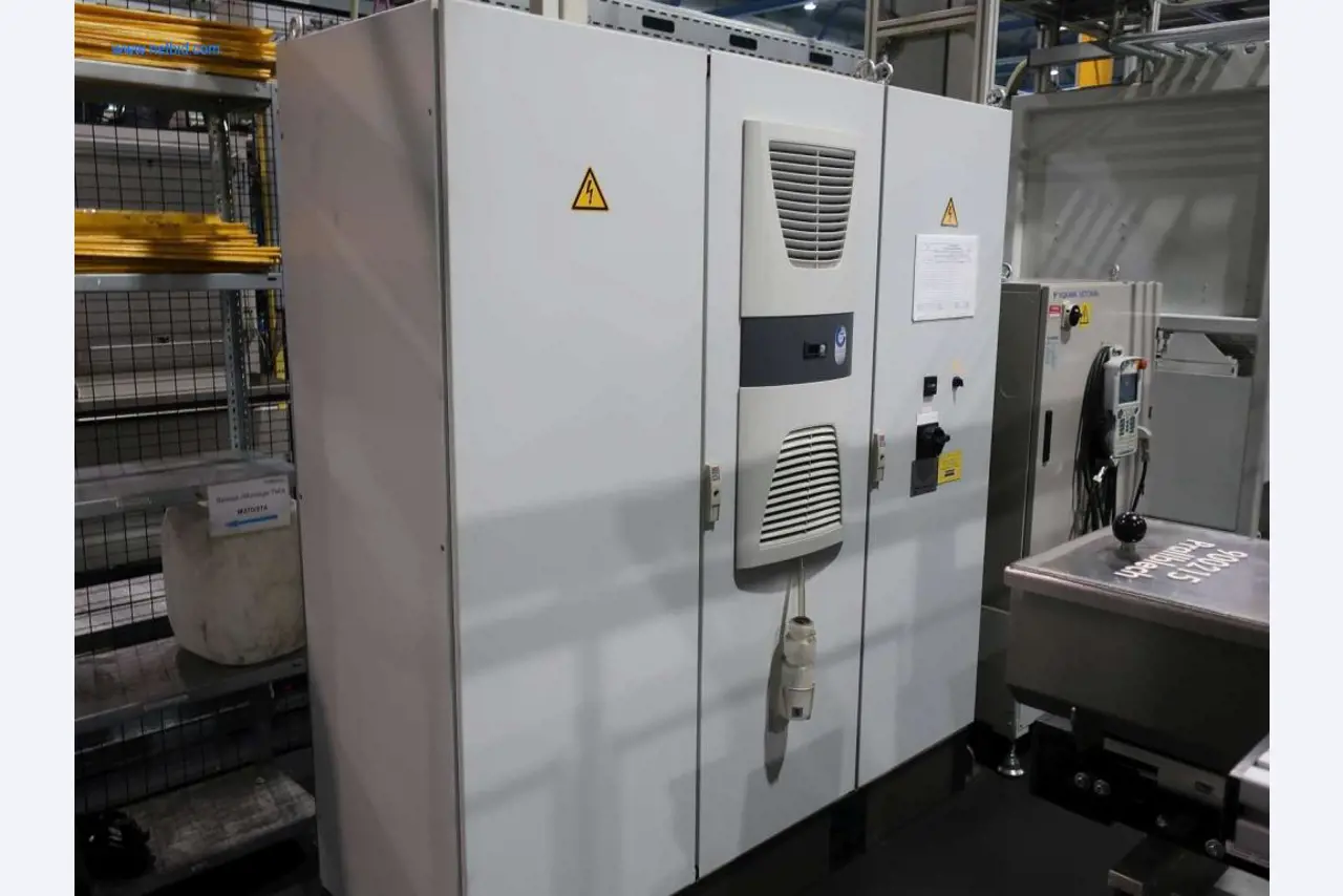Máquinas para processamento mecânico, ensaio, limpeza e manuseamento de peças de alumínio fundido sob pressão-2