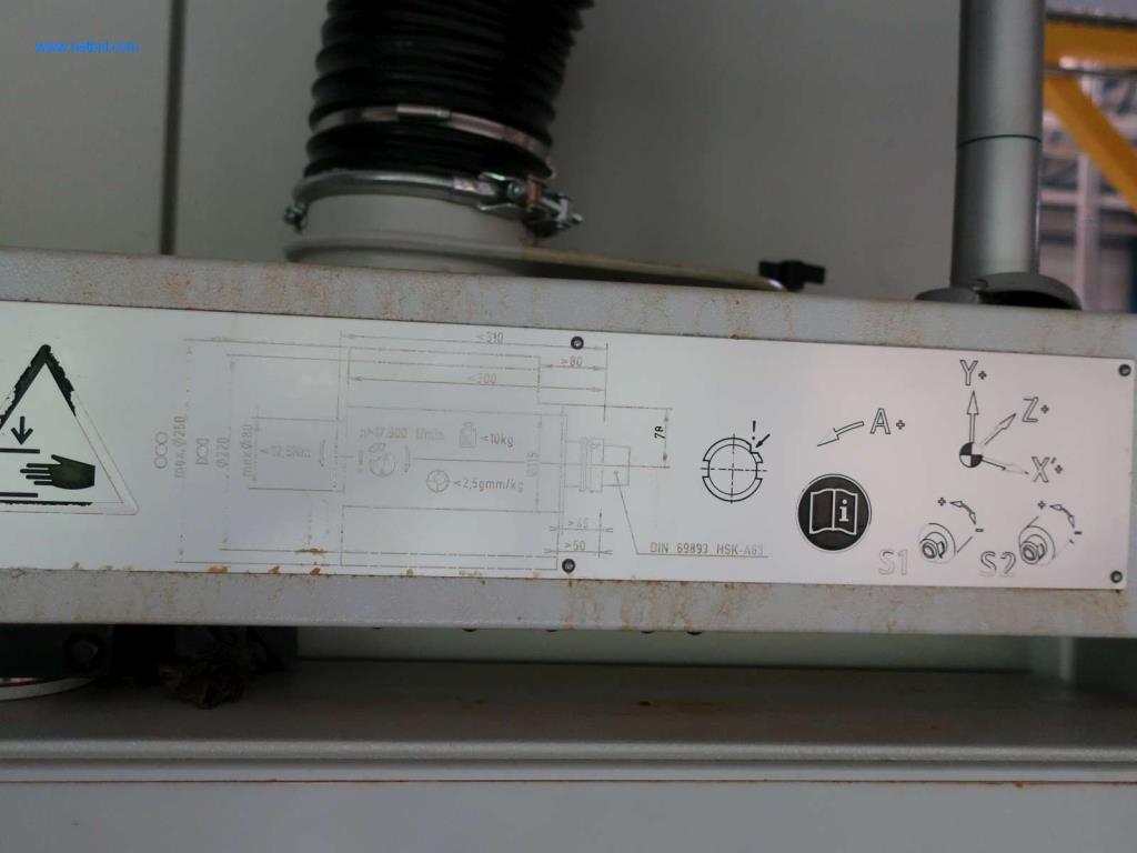 Máquinas para processamento mecânico, ensaio, limpeza e manuseamento de peças de alumínio fundido sob pressão-9