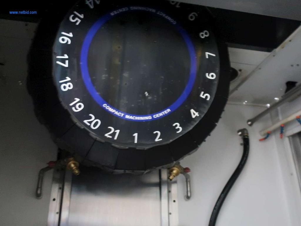 Machines pour l'usinage mécanique, le contrôle, le nettoyage et la manutention de pièces en aluminium coulé sous pression-3