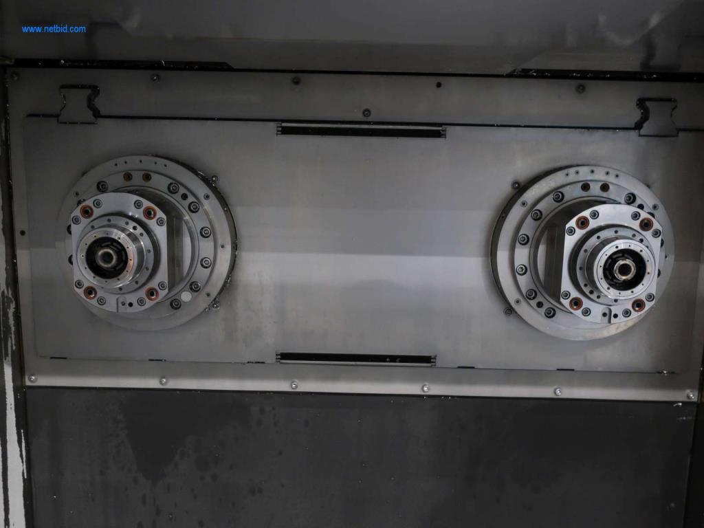 Máquinas para processamento mecânico, ensaio, limpeza e manuseamento de peças de alumínio fundido sob pressão-11