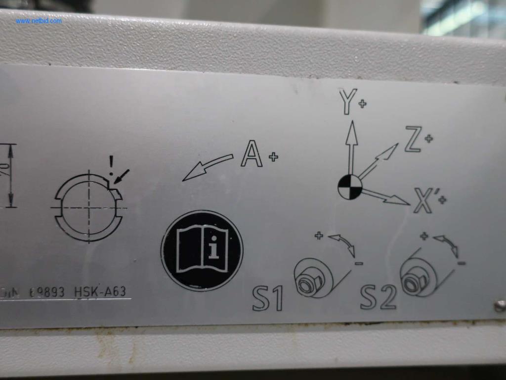 Máquinas para processamento mecânico, ensaio, limpeza e manuseamento de peças de alumínio fundido sob pressão-17
