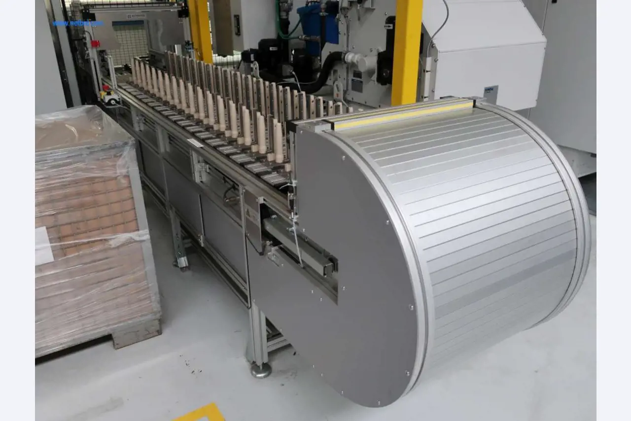 Máquinas para processamento mecânico, ensaio, limpeza e manuseamento de peças de alumínio fundido sob pressão-1