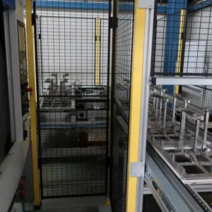 Koppeling van machines - toeslag onder voorbehoud Symacon Automation/Pressstation Adapterstücke