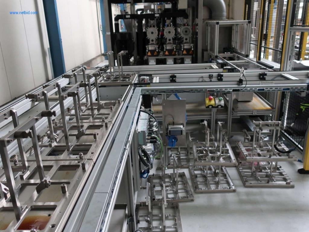 Máquinas para processamento mecânico, ensaio, limpeza e manuseamento de peças de alumínio fundido sob pressão-2