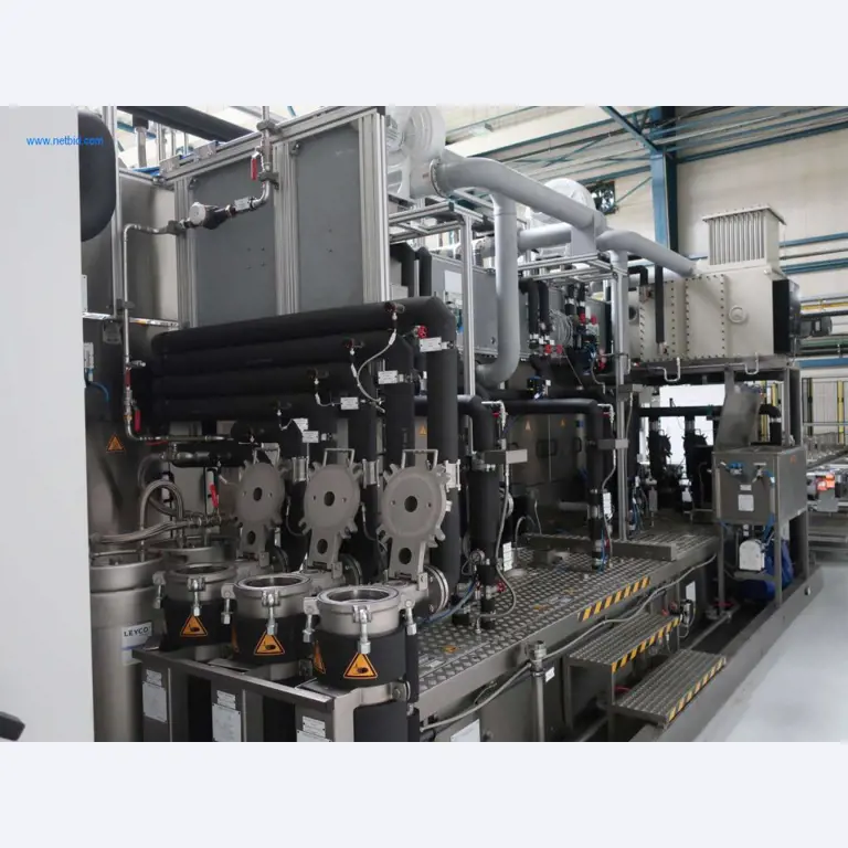 Máquinas para processamento mecânico, ensaio, limpeza e manuseamento de peças de alumínio fundido sob pressão-2