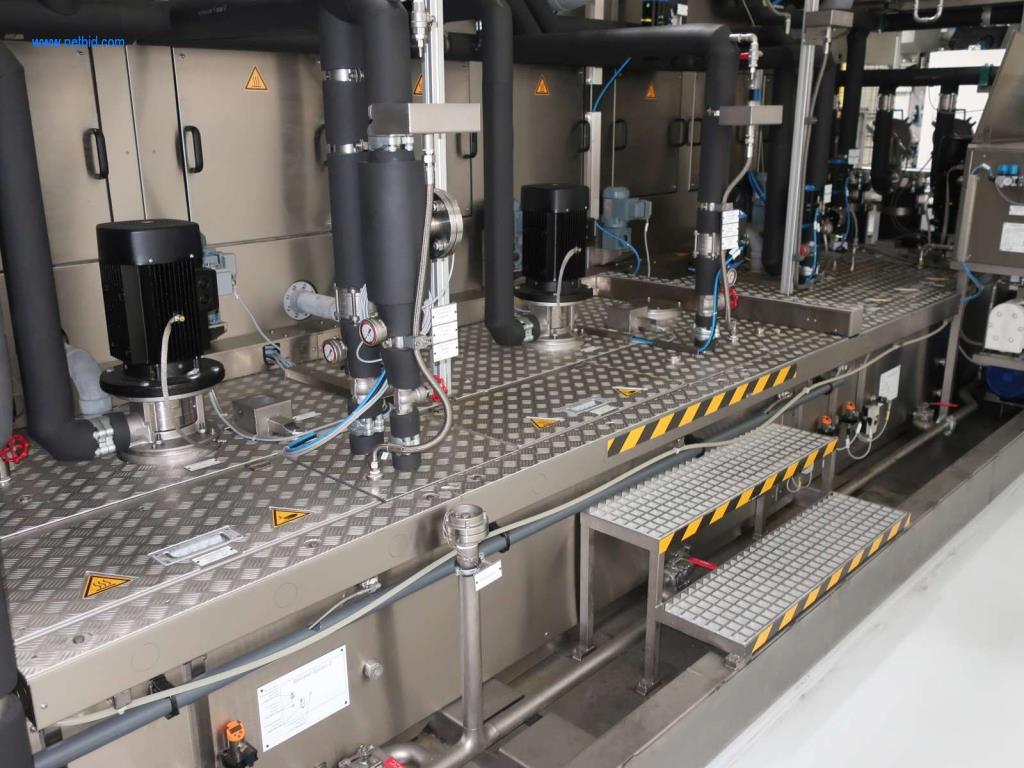 Máquinas para processamento mecânico, ensaio, limpeza e manuseamento de peças de alumínio fundido sob pressão-3