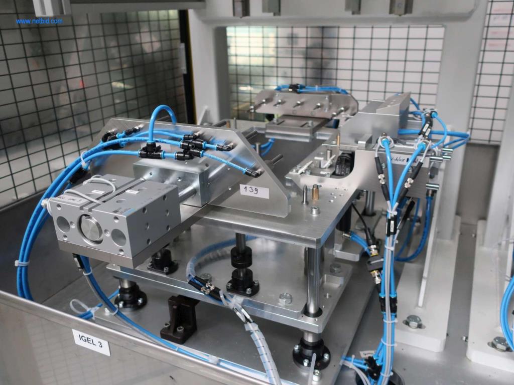 Máquinas para processamento mecânico, ensaio, limpeza e manuseamento de peças de alumínio fundido sob pressão-3