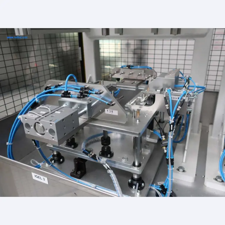 Machines for mechanical processing, testing, cleaning and handling of aluminium die castings-3