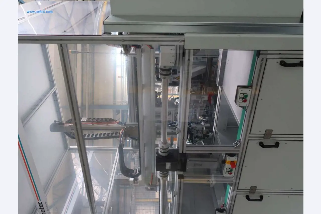 Máquinas para processamento mecânico, ensaio, limpeza e manuseamento de peças de alumínio fundido sob pressão-11