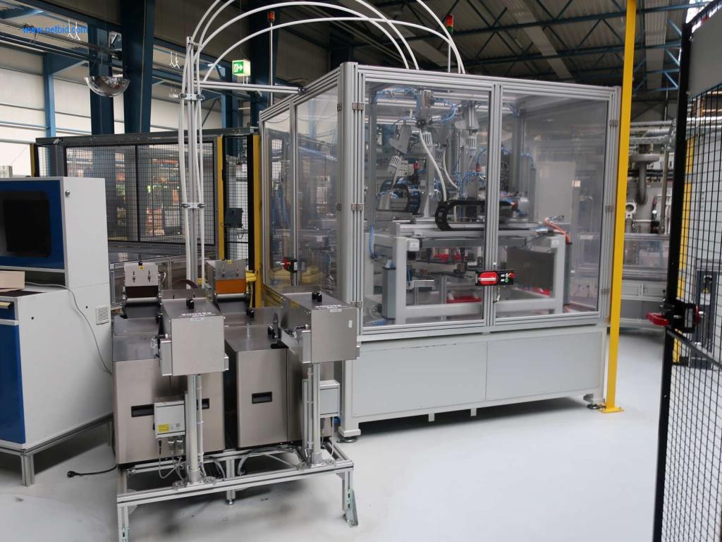 Máquinas para processamento mecânico, ensaio, limpeza e manuseamento de peças de alumínio fundido sob pressão-2