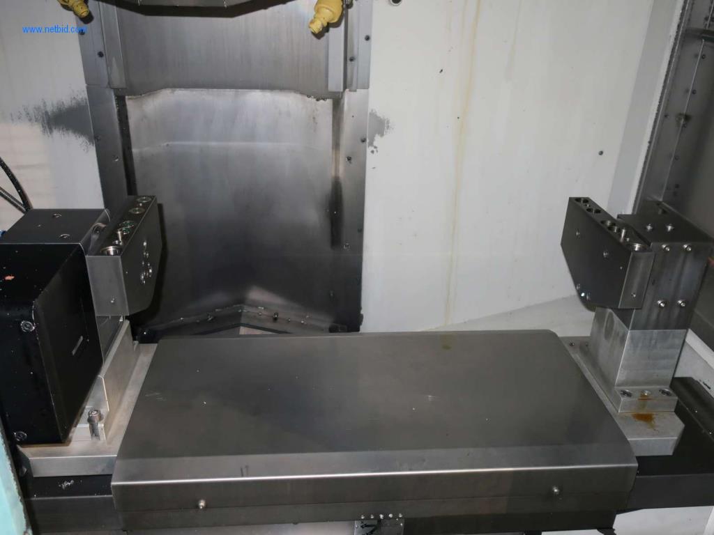 Machines for mechanical processing, testing, cleaning and handling of aluminium die castings-4