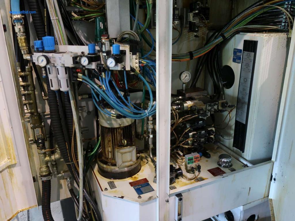 Machines pour l'usinage mécanique, le contrôle, le nettoyage et la manutention de pièces en aluminium coulé sous pression-4