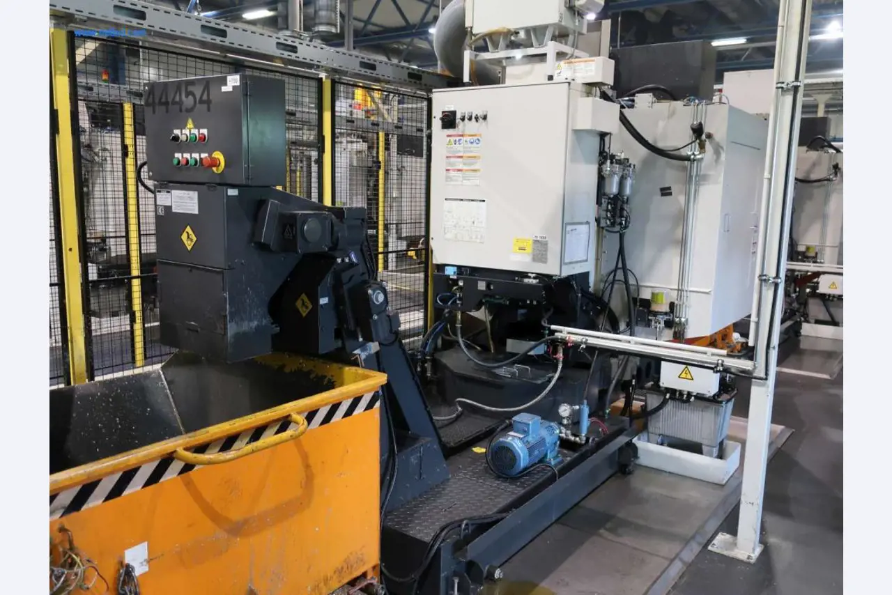 Máquinas para processamento mecânico, ensaio, limpeza e manuseamento de peças de alumínio fundido sob pressão-9