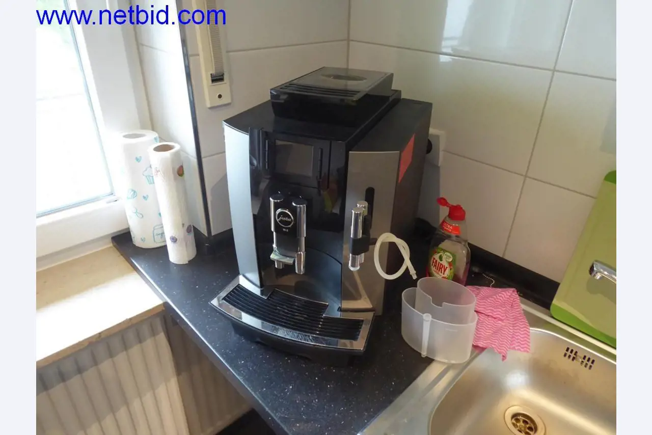 Dobře udržované stroje z oblasti interiérového designu a stavebnictví-1