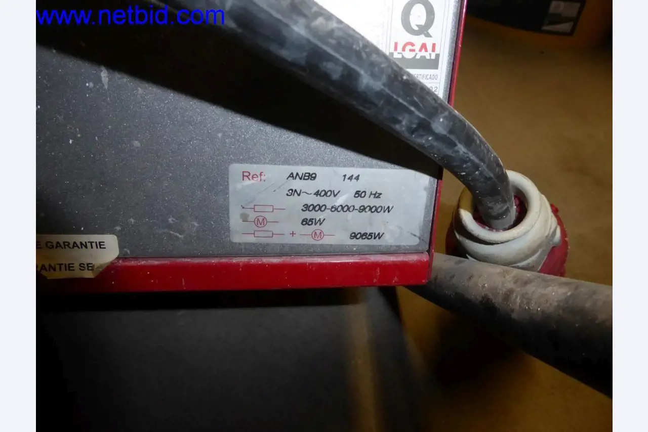 Dobře udržované stroje z oblasti interiérového designu a stavebnictví-2