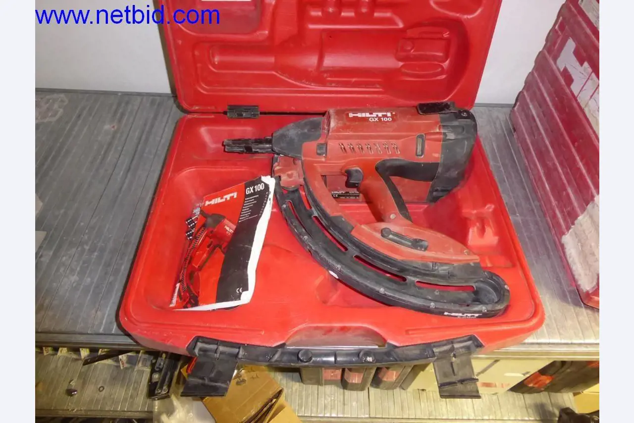 Dobře udržované stroje z oblasti interiérového designu a stavebnictví-1