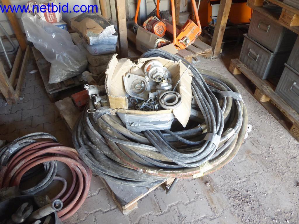 Máquinas en buen estado del sector del diseño de interiores y la construcción-4