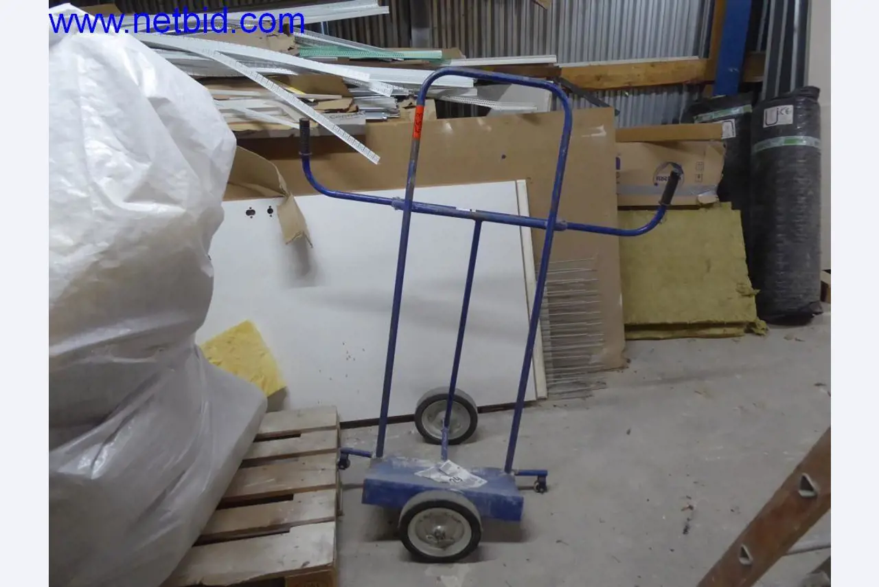 Dobře udržované stroje z oblasti interiérového designu a stavebnictví-1