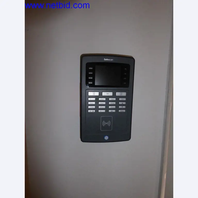 Máquinas en buen estado del sector del diseño de interiores y la construcción-1