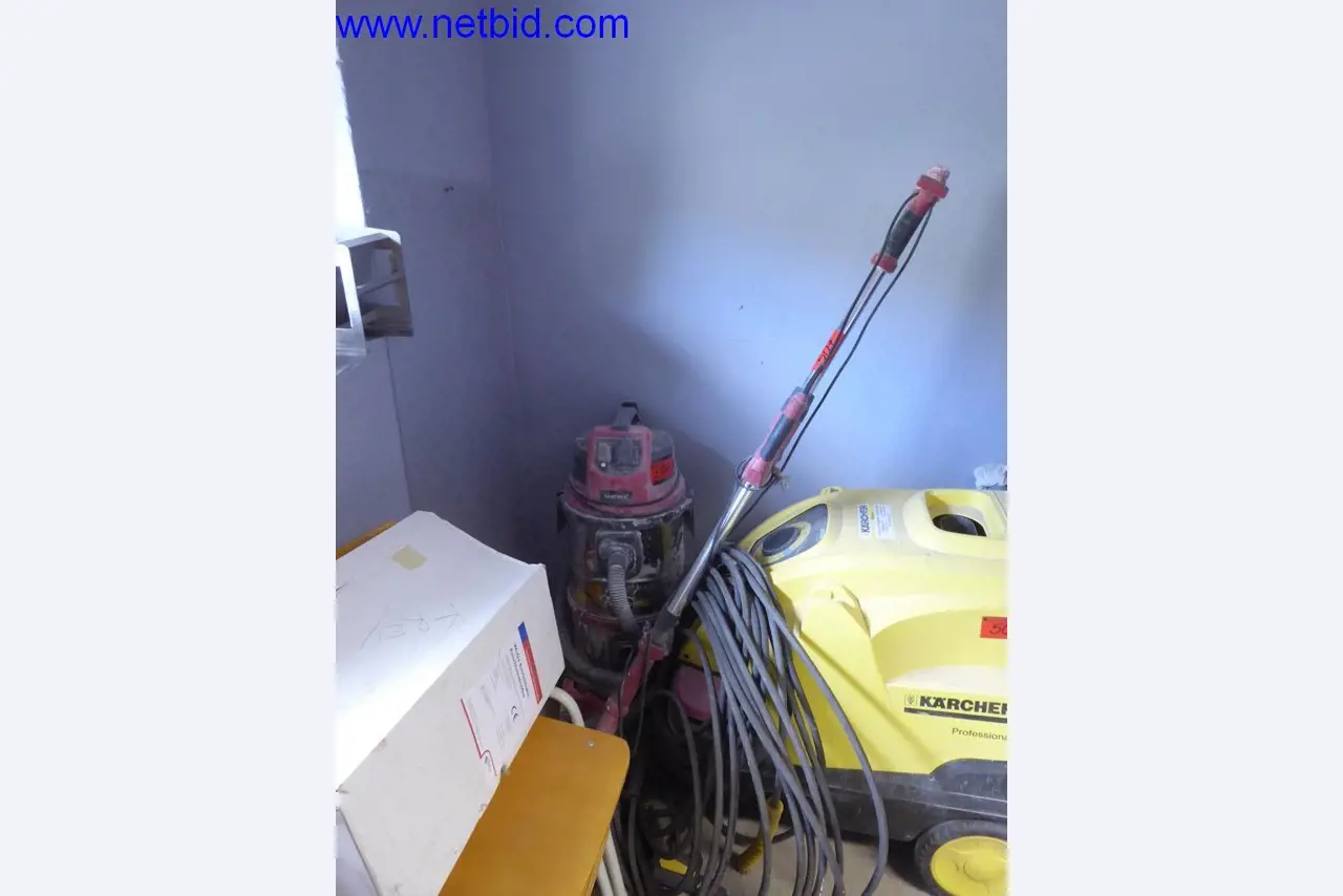 Dobrze utrzymane maszyny z sektora projektowania wnętrz i budownictwa-1