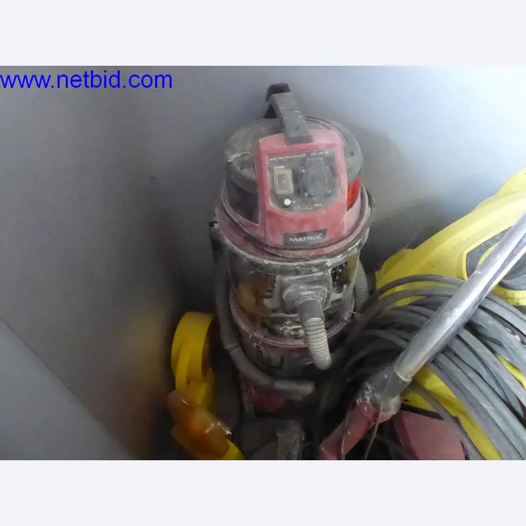 Dobrze utrzymane maszyny z sektora projektowania wnętrz i budownictwa-3