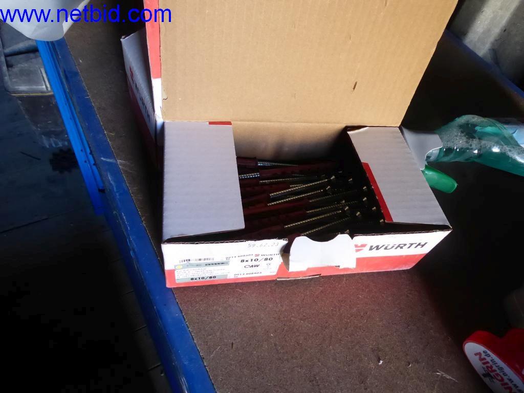 Dobře udržované stroje z oblasti interiérového designu a stavebnictví-14