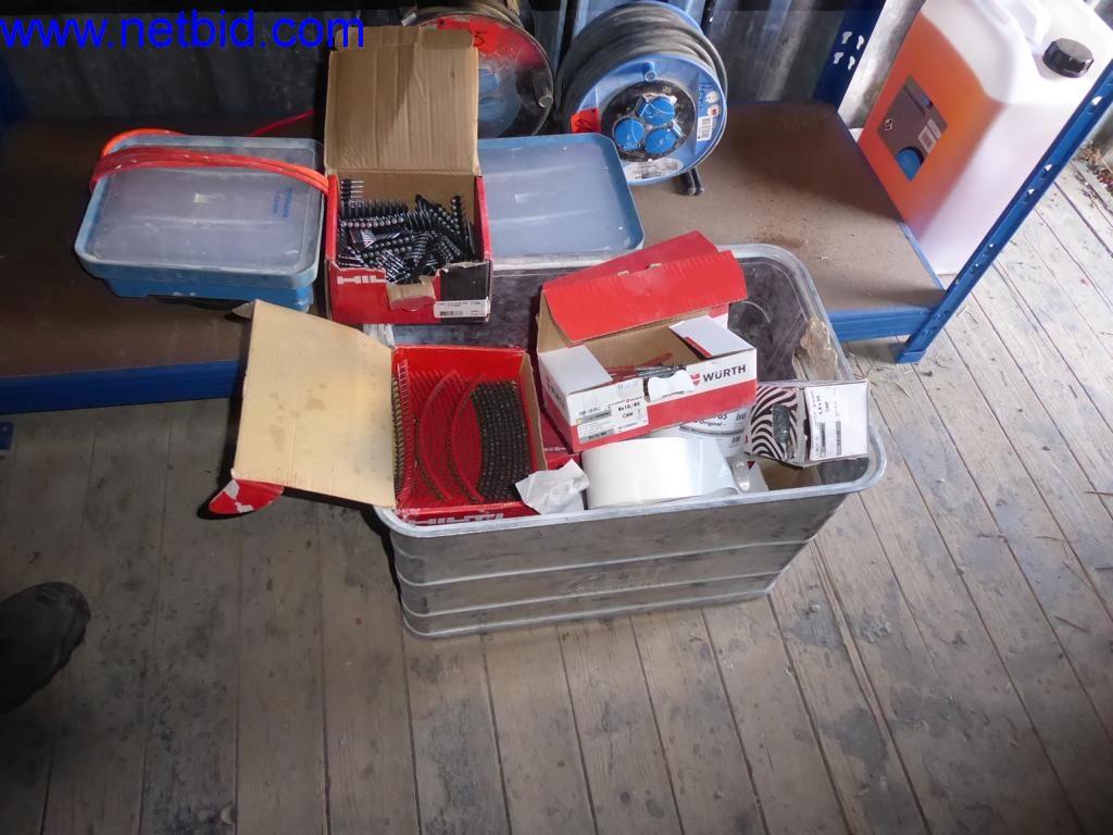 Dobře udržované stroje z oblasti interiérového designu a stavebnictví-1