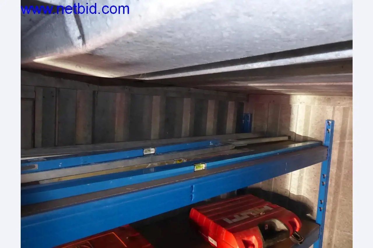 Dobrze utrzymane maszyny z sektora projektowania wnętrz i budownictwa-2