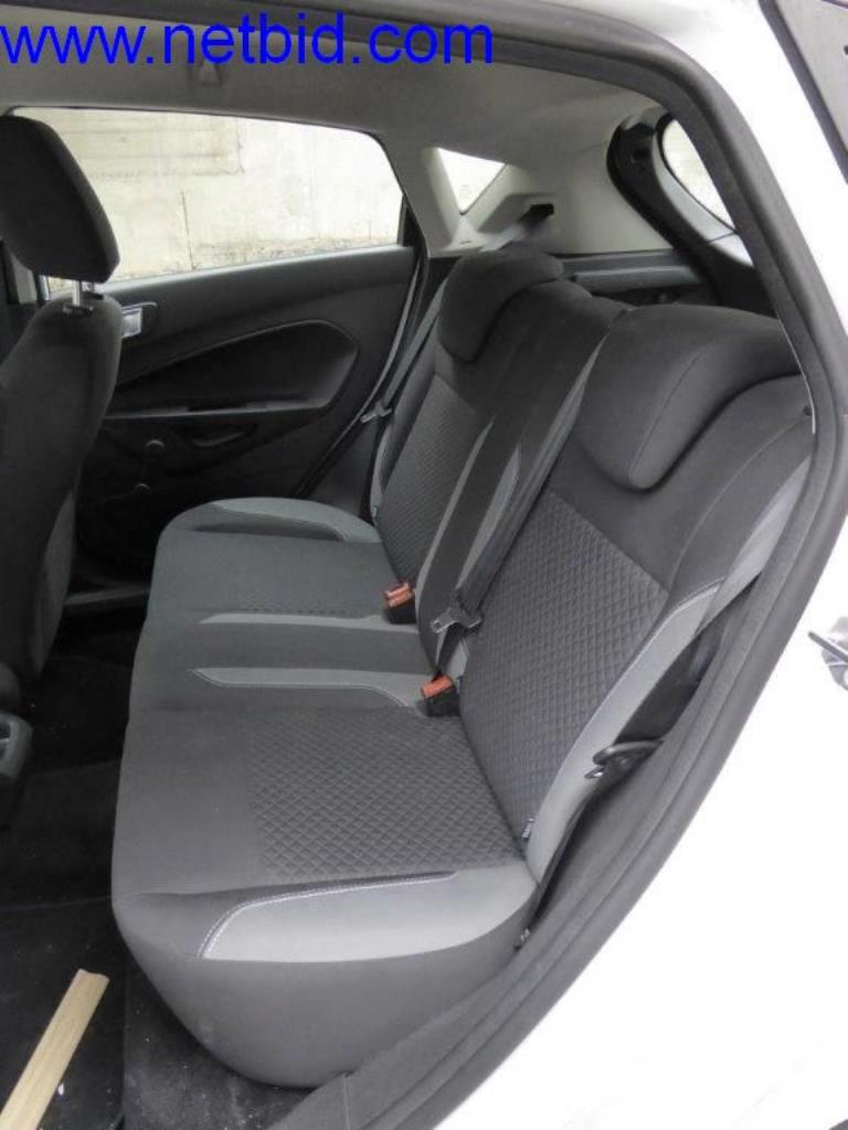 Máquinas en buen estado del sector del diseño de interiores y la construcción-12