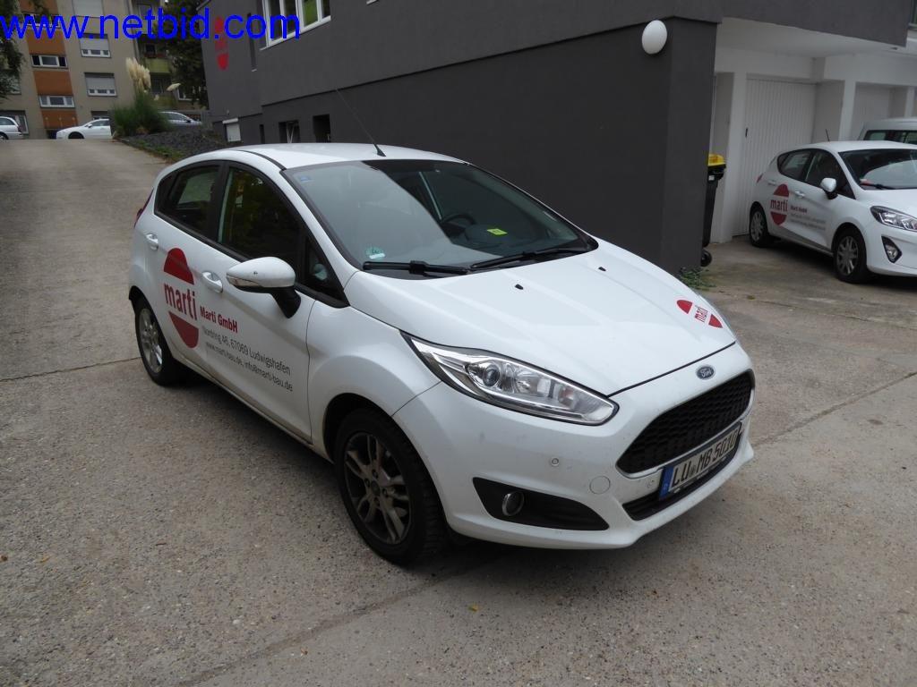 Máquinas en buen estado del sector del diseño de interiores y la construcción-2