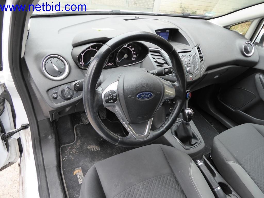 Máquinas en buen estado del sector del diseño de interiores y la construcción-6