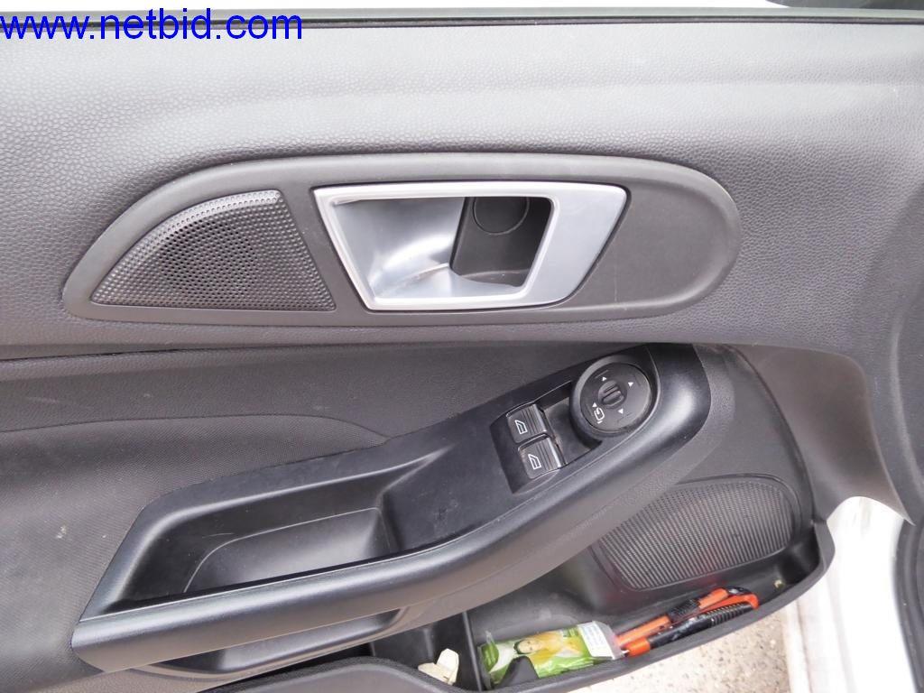 Máquinas en buen estado del sector del diseño de interiores y la construcción-7