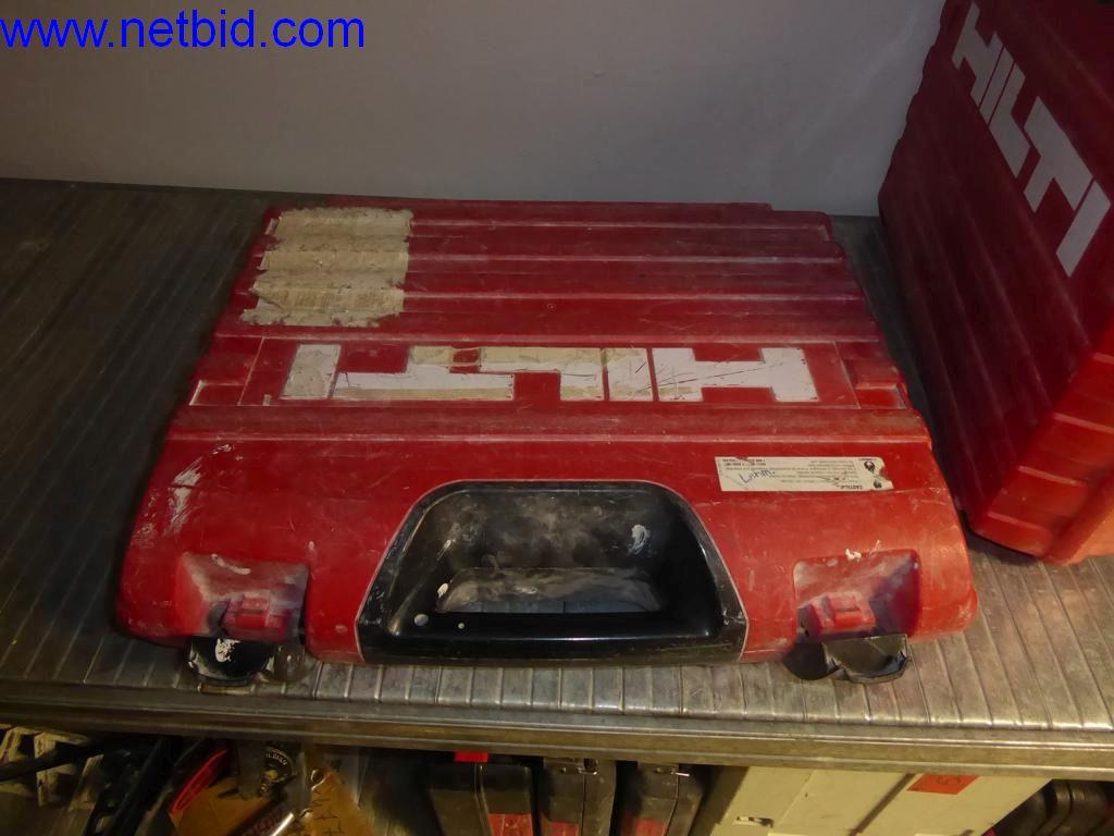 Dobrze utrzymane maszyny z sektora projektowania wnętrz i budownictwa-2