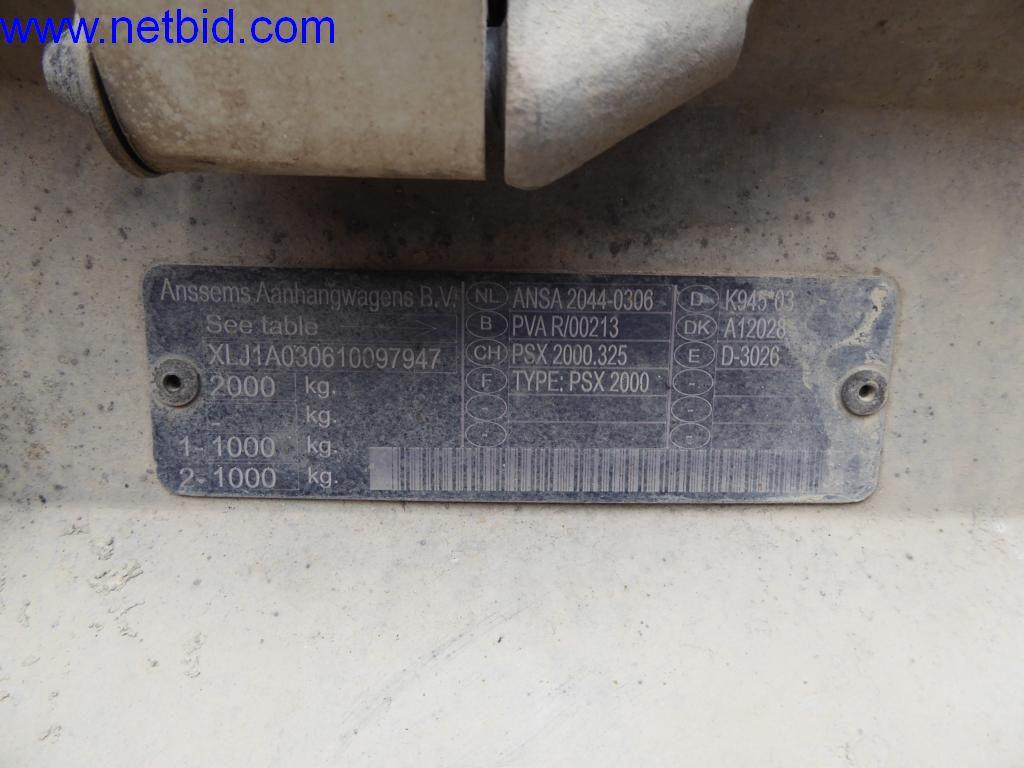 Máquinas en buen estado del sector del diseño de interiores y la construcción-10