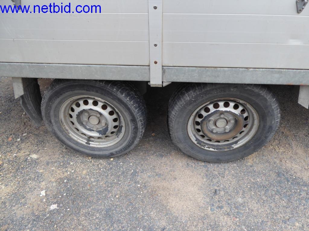 Máquinas en buen estado del sector del diseño de interiores y la construcción-12